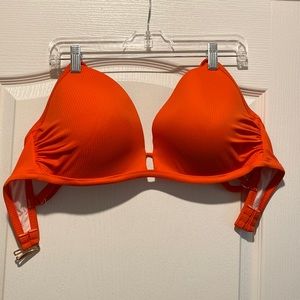 Coral bikini top 🪸